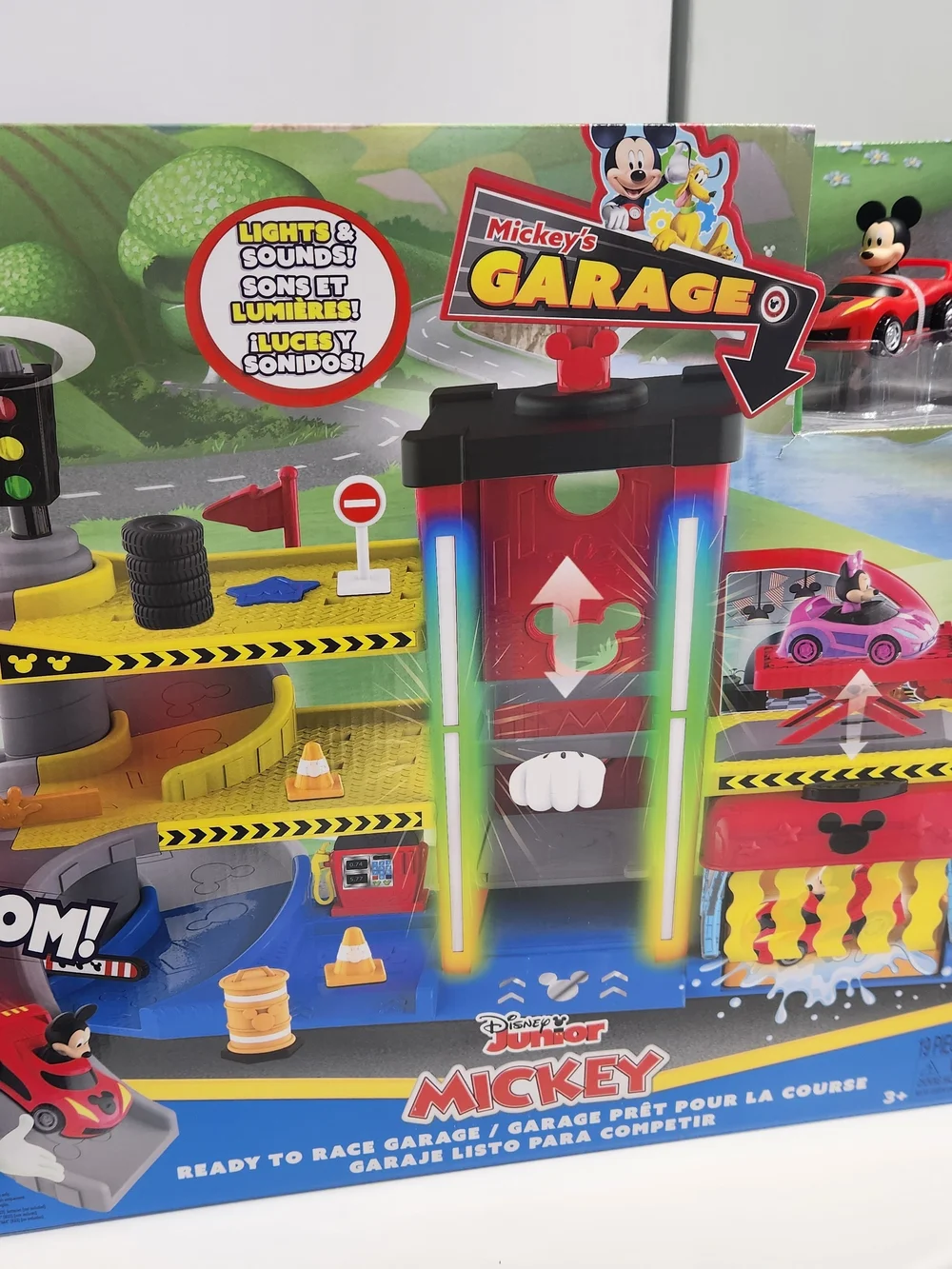 Disney Junior Mickey Mouse Ready to Race Garage Lights and Sounds - Picture 12 of 12